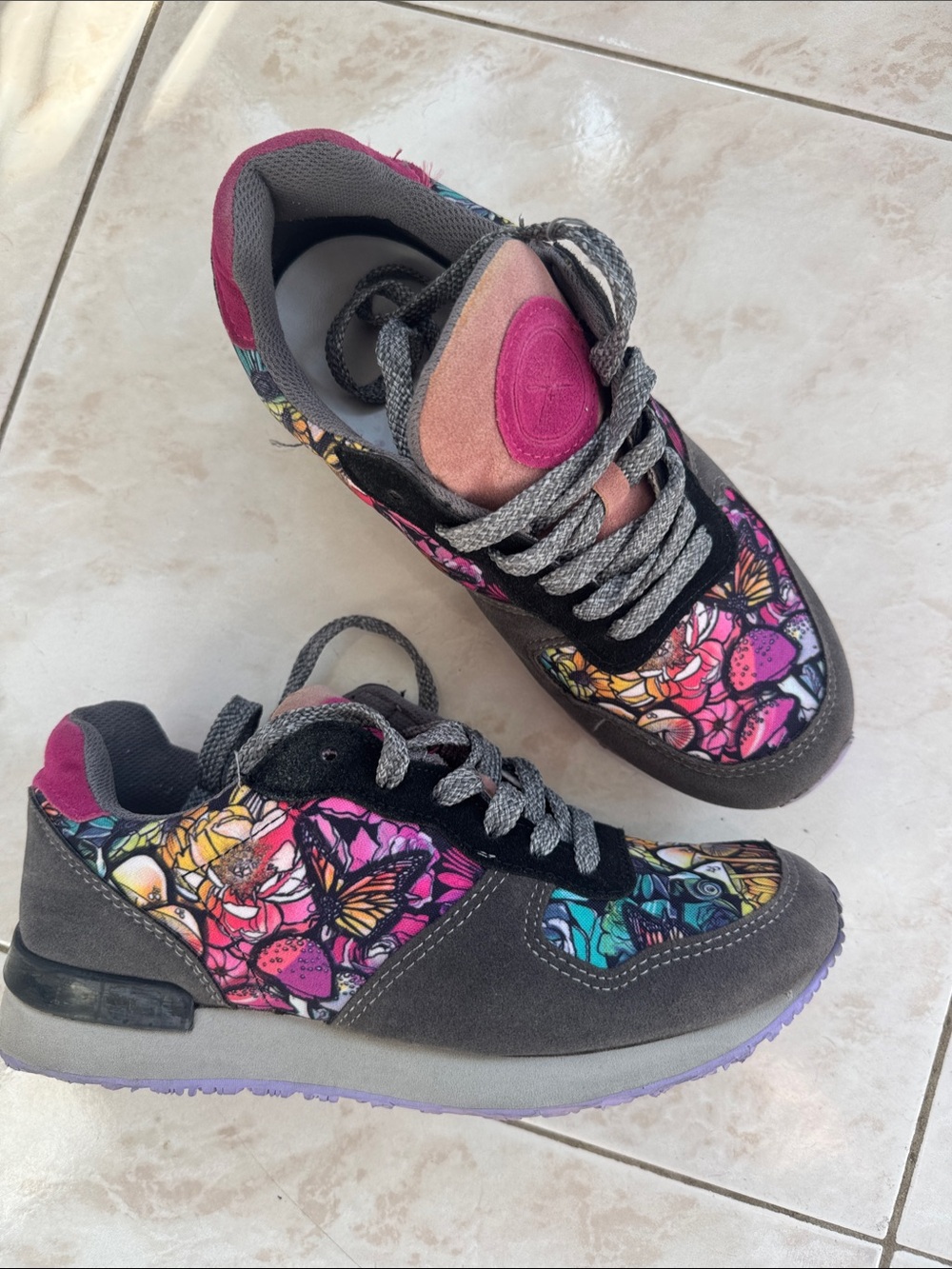 inkkas Gray Sneakers with Pink Floral & Multicolor Butterfly Print